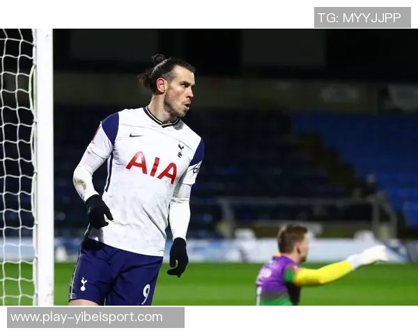 热刺年轻前锋斯卡列特今日参加英格兰队训练展现潜力